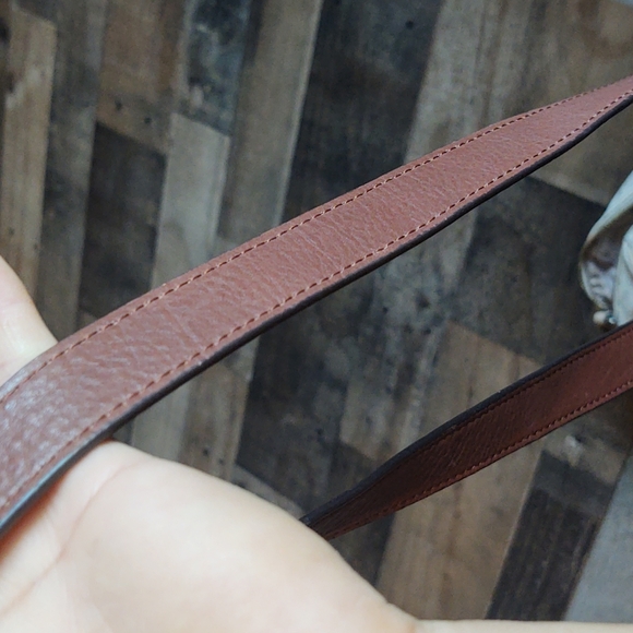 G.H. Bass & Co Brown Leather Crossbody Bag - Picture 9 of 12